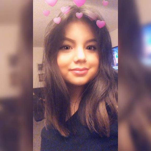 Meet your Posher, Monica - Picture 1 of 1